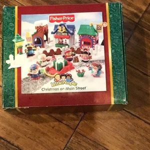 Little people Christmas on Main Street